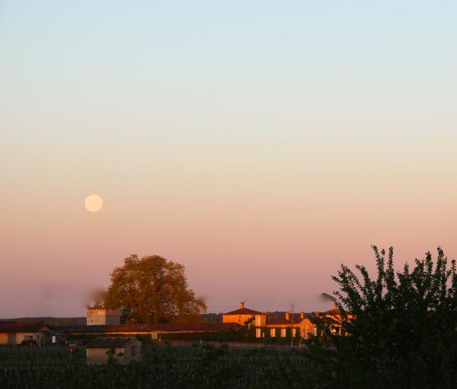Chateau Trillon Sauternes Exterior photo